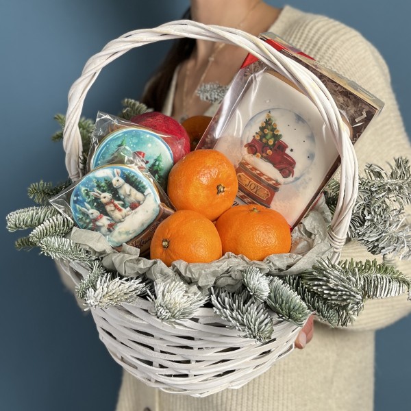 Подарок на новый год с мандаринами и пряниками