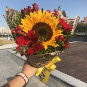 Минибукет подсолнухов