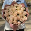 25 нежно-розовых роз Помароса