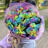 Букет из 25 радужных роз