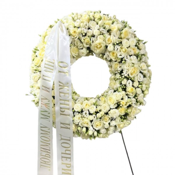Европейский венок из живых цветов  № 1