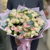 15 кустовых роз Гуд Муд с эвкалиптом