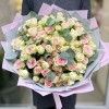 15 кустовых роз Гуд Муд с эвкалиптом