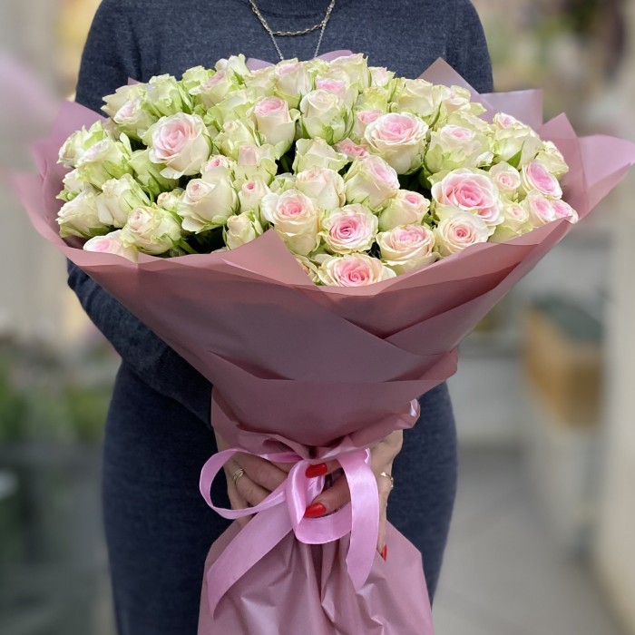 25 кустовых роз Гуд Муд