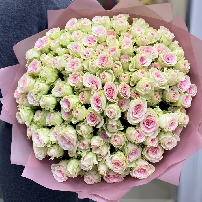 25 кустовых роз Гуд Муд