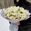 51 белая кустовая роза Сноу Бабл 50 см