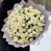 51 белая кустовая роза Сноу Бабл 50 см