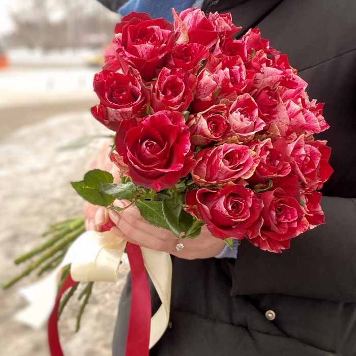 Роза Ред Сторм