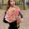 Букет из 25 кустовых роз Babby Follies