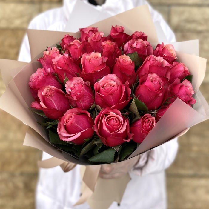 25 роз Помпиду