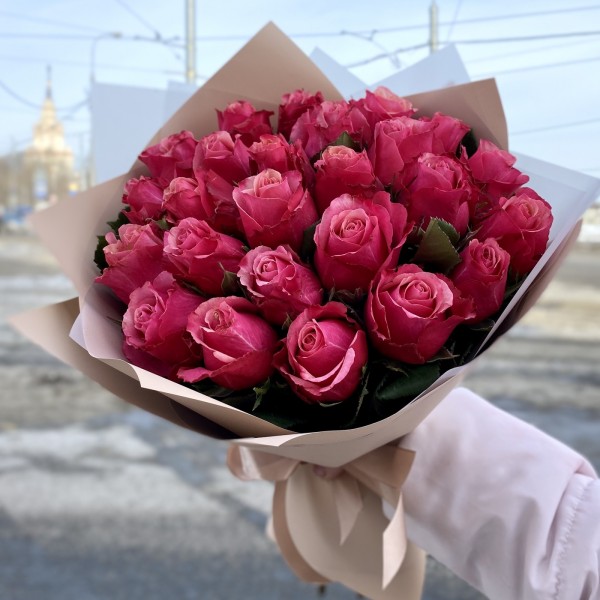 25 роз Помпиду