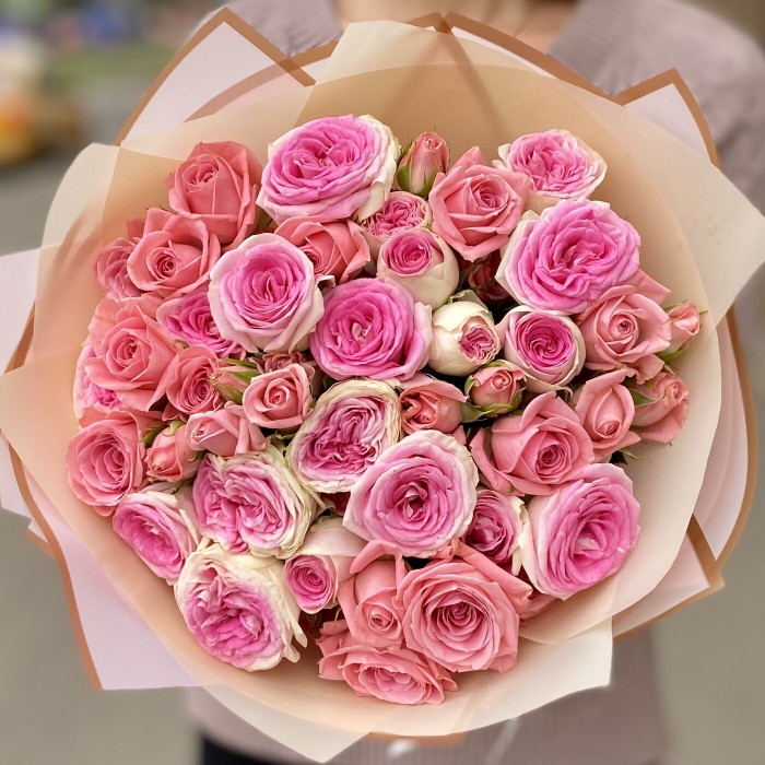 Дуэт розовых роз