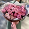 Букет из розовых пионовидных роз 40 см