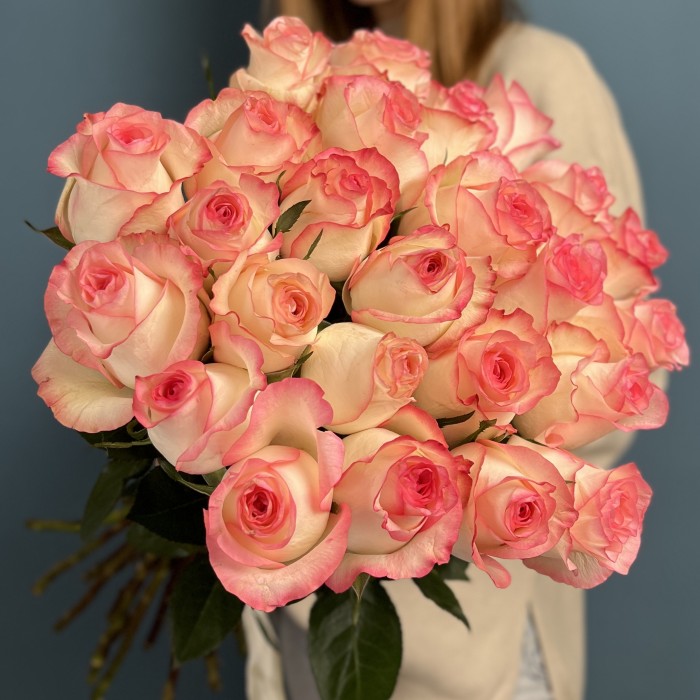 Роза Джумилия 60 см