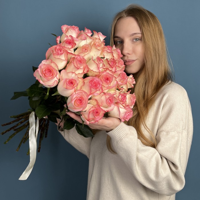 Роза Джумилия 60 см