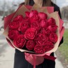 21 красная пионовидная роза Роуж Рояль
