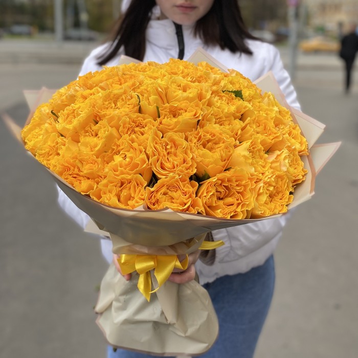 51 оранжевая пионовидная роза