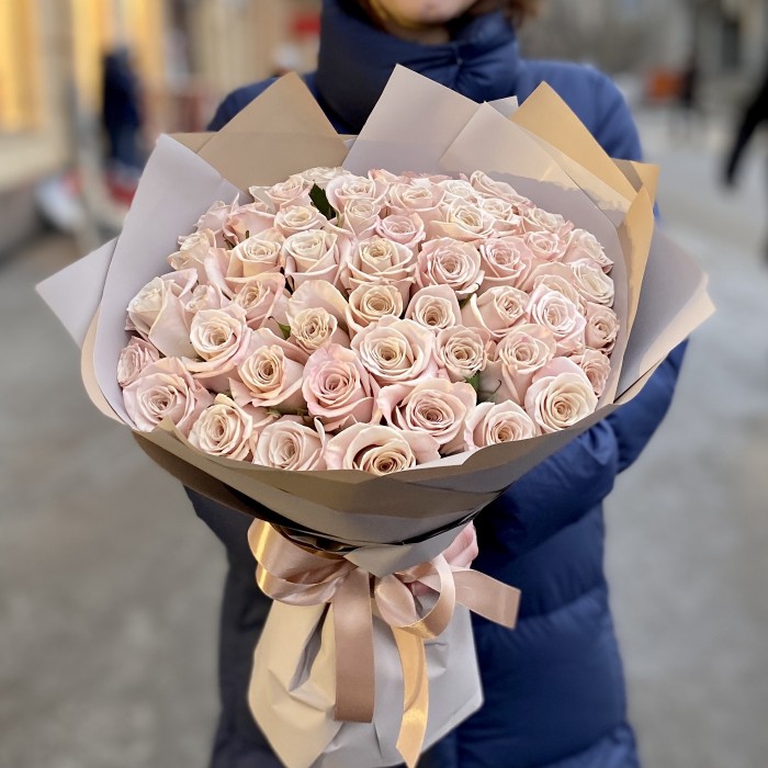 51 лилово-пепельная  роза Мента