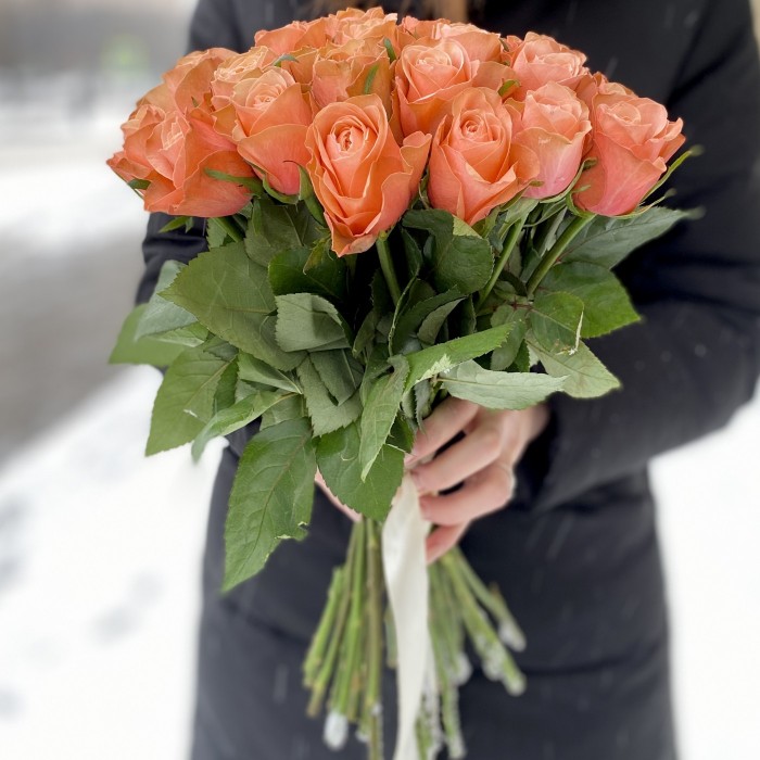 Пионовидная роза Кахала  50 см