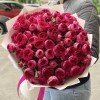 25 кустовых пионовидных роз Роял Трендсеттер
