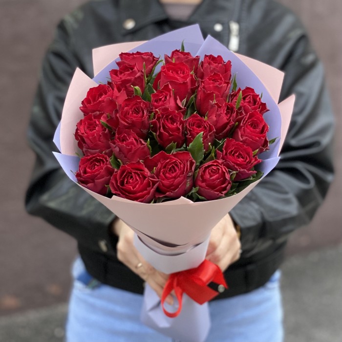 21 красная роза 40 см