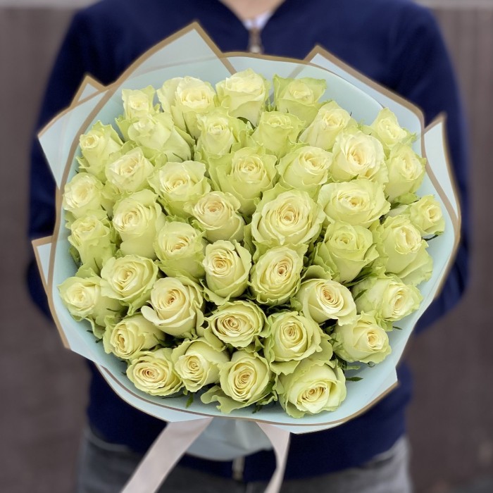 41 белая роза Атена