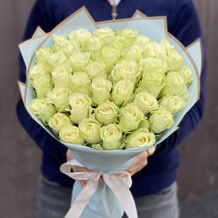 41 белая роза Атена