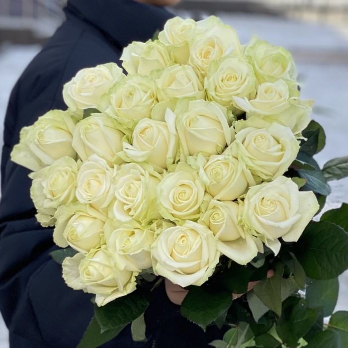 Роза белая 80 см