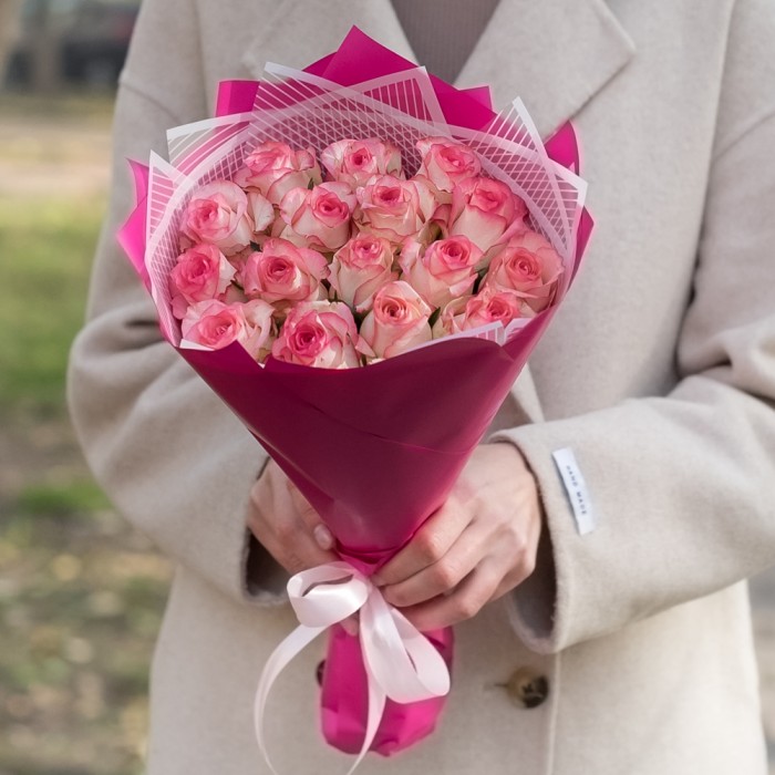 15 роз Джумилия