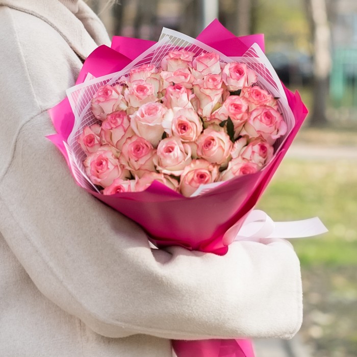 25 роз Джумилия