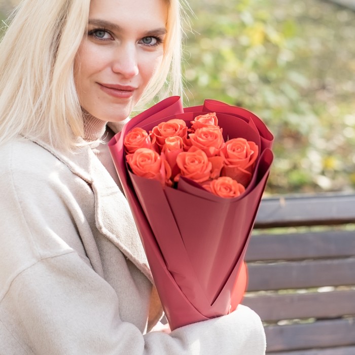 9 оранжевых роз Wow