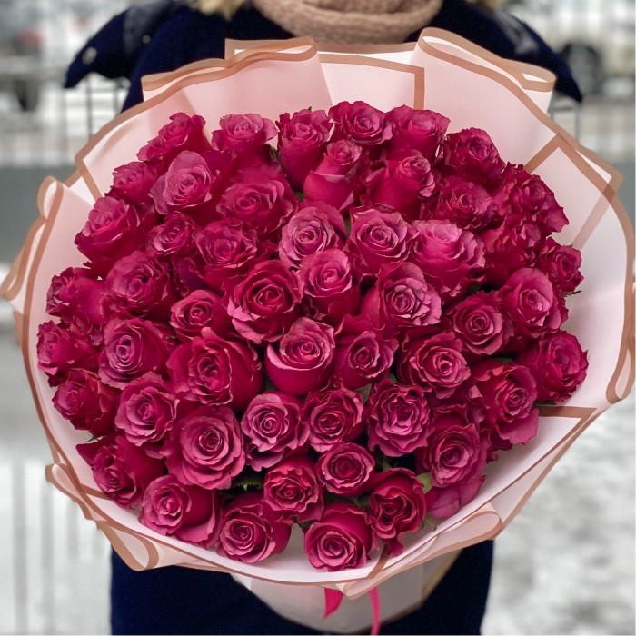 51 малиновая роза Мели