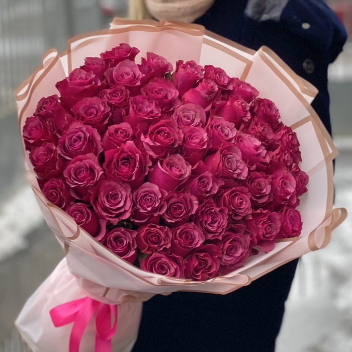 51 малиновая роза Мели