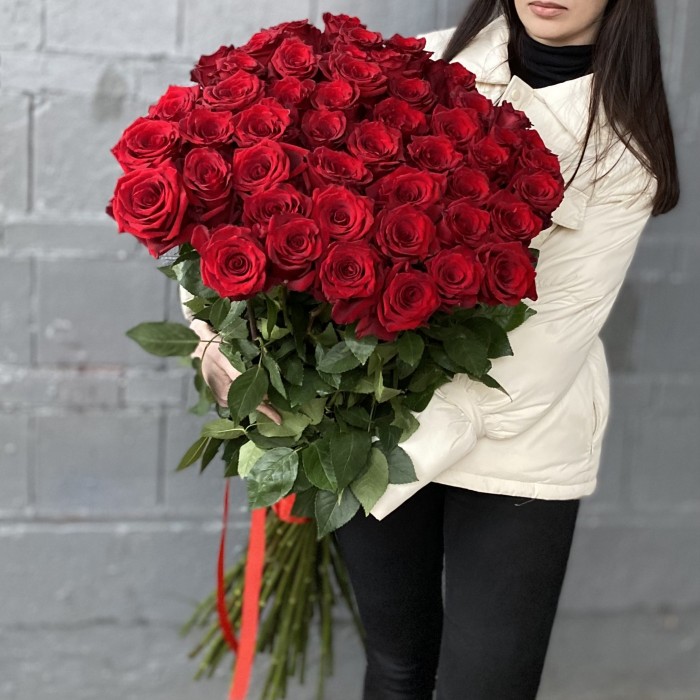 51 красная роза 100 см