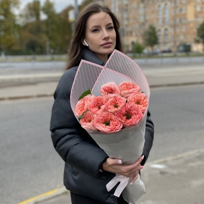 9 пионовидных роз Мандарин экспрешен (Mandarin X-pression)