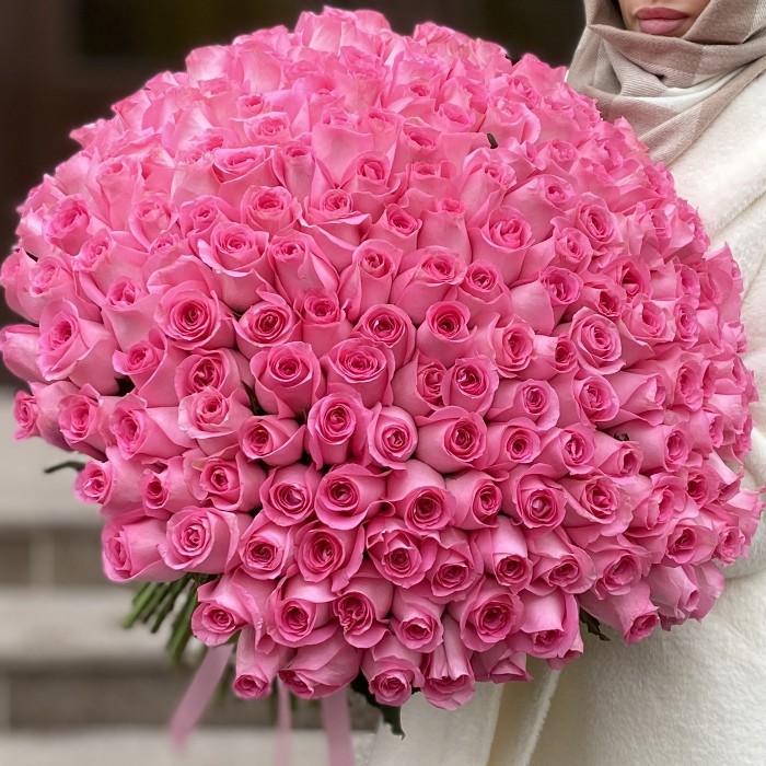 201 розовая роза Ревиваль 60см