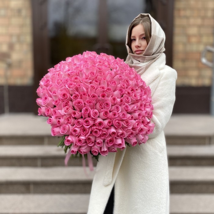 201 розовая роза Ревиваль 50 см