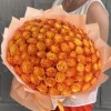 101 оранжевая роза Конфиденшл 40 см