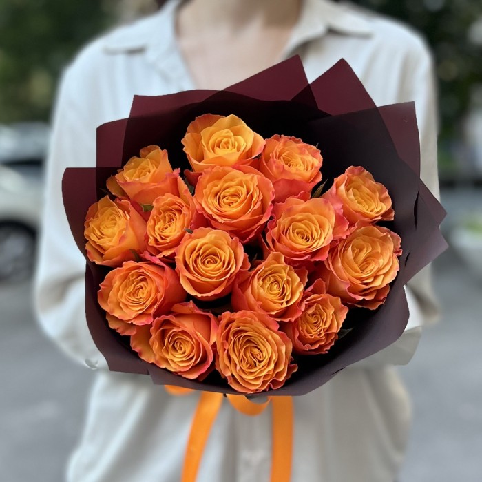 15 оранжевых роз Конфиденшл 40 см