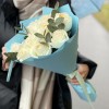 9 пионовидных белых роз Инносент (Innocent)