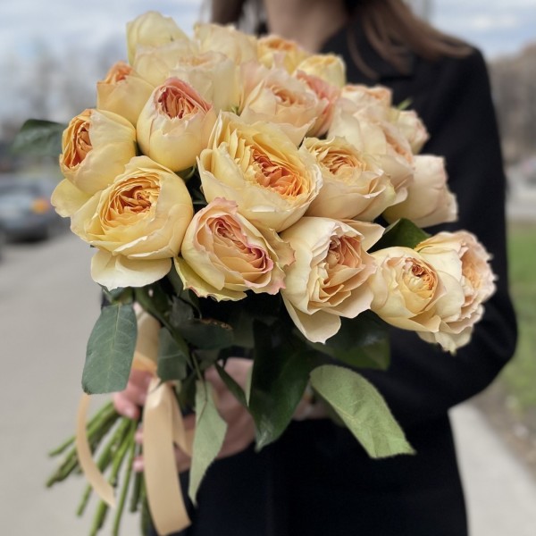 Пионовидная роза Карамел антик Caramel antike