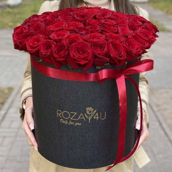 101 ароматная красная роза в коробке