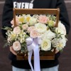 Композиция Летний Сад с пионовидными розами в ящике
