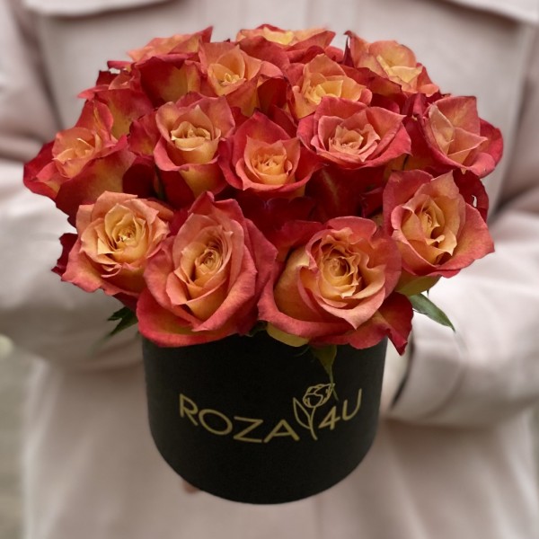 Розы Лампион в коробке