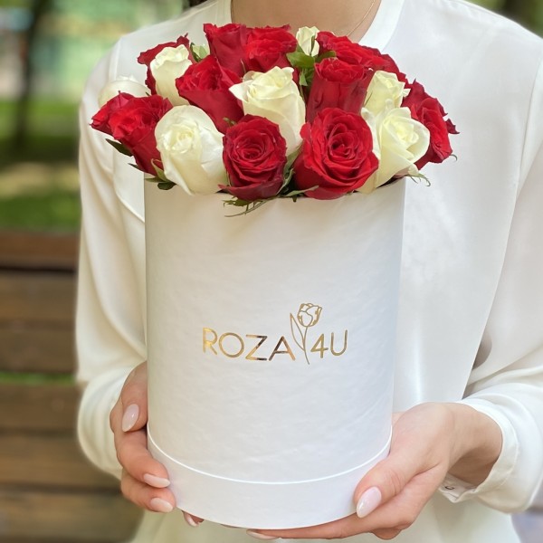 29 роз в коробке