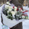 Новогодний букет Снегирь