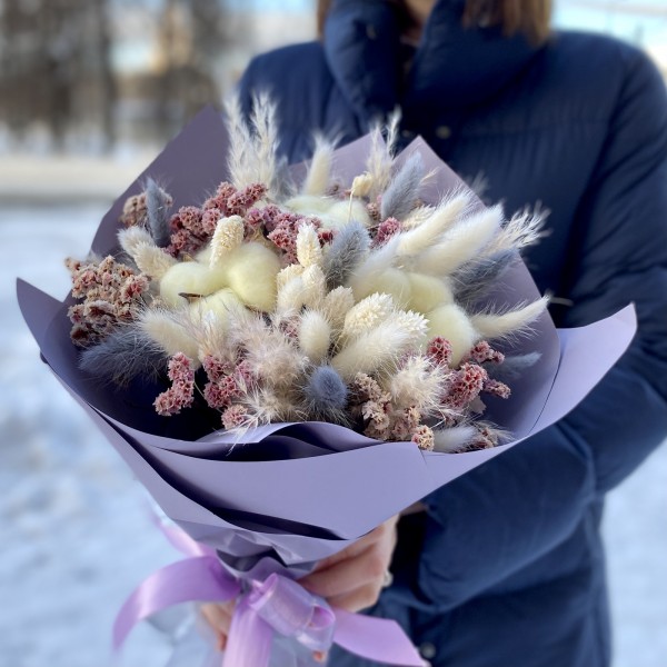 Букет из сухоцветов сиреневый