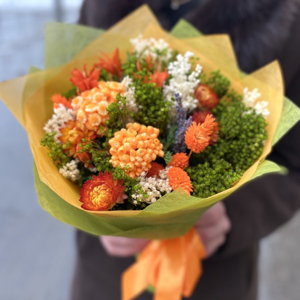 Букет из сухоцветов оранжевый
