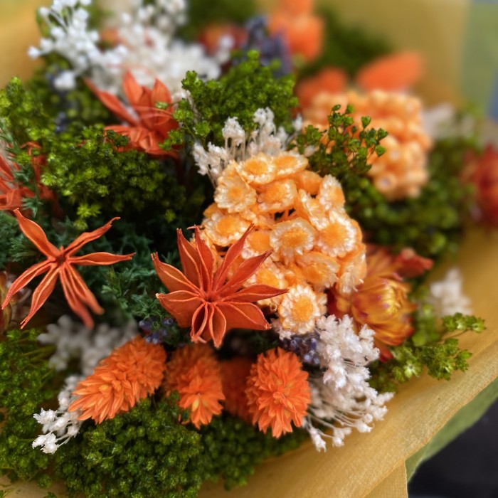 Букет из сухоцветов оранжевый