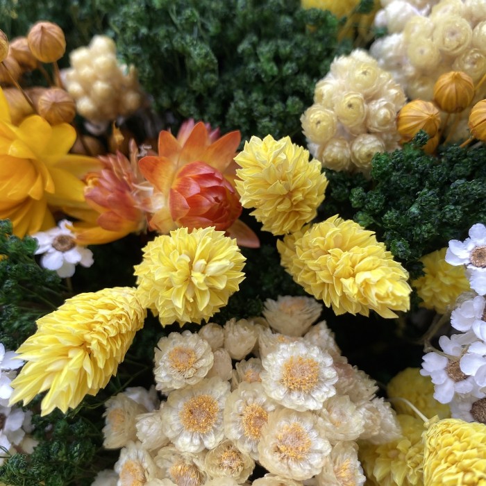 Букет из сухоцветов желтый